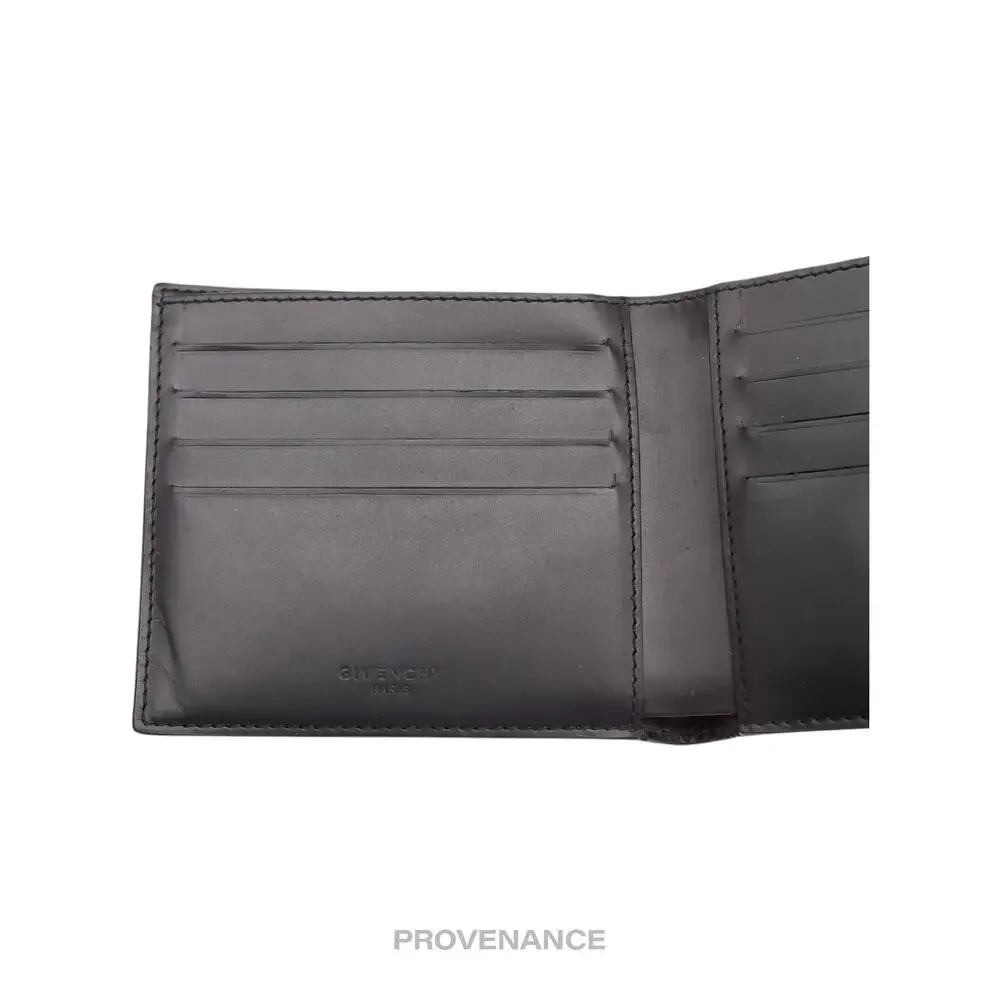 🔴 Givenchy 8CC Bifold Wallet - Monogram Stars